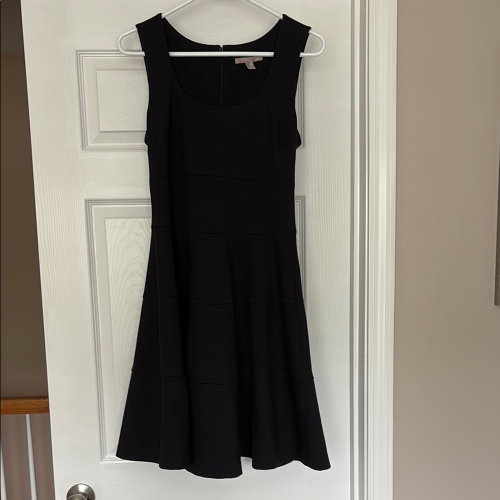 Elegant Black Sleeveless Dress